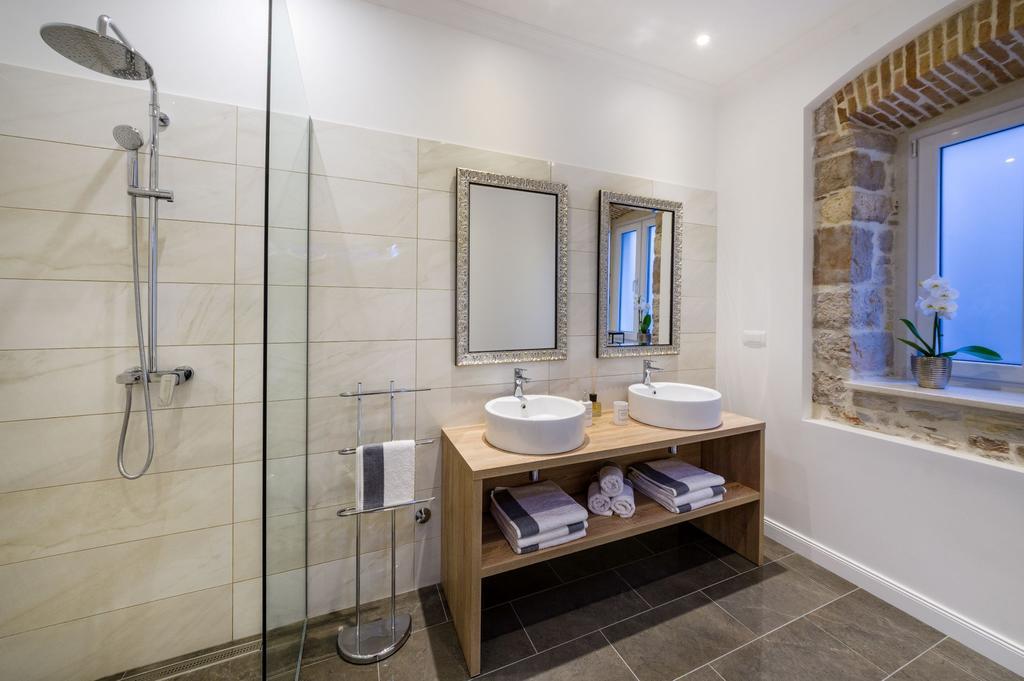 Emporio Boutique Suite Zadar Ngoại thất bức ảnh